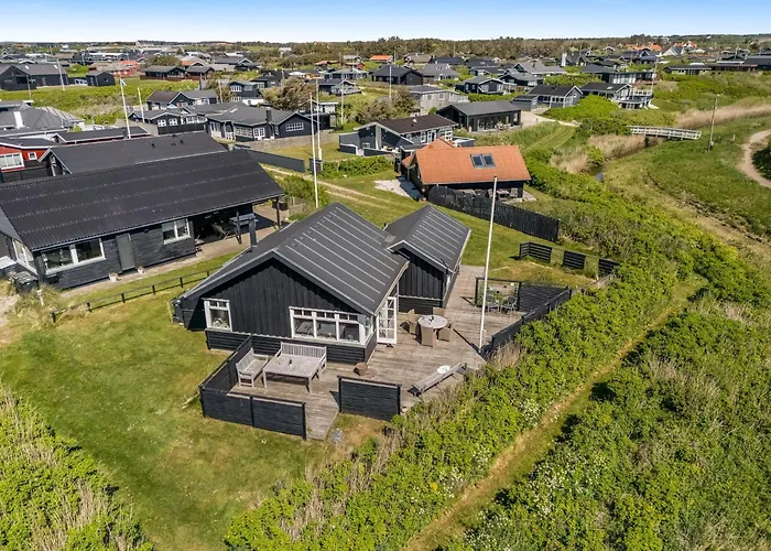 Bogfinkevej 2 * Løkken